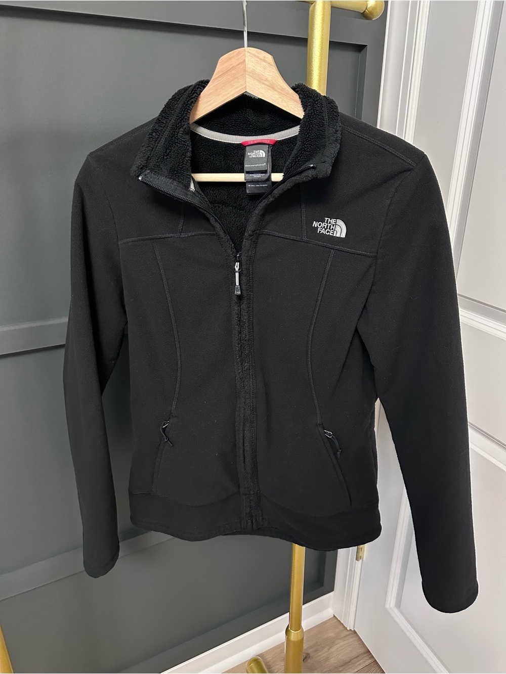 The North Face Women’s Black Teddy Fleece Jacket